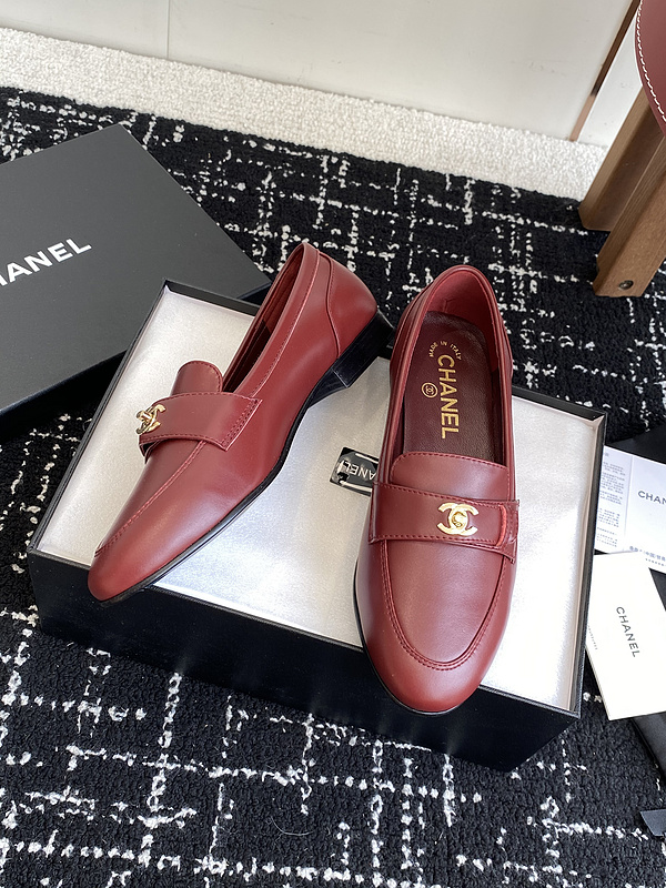 Chanel Leather CC Logo Loafers