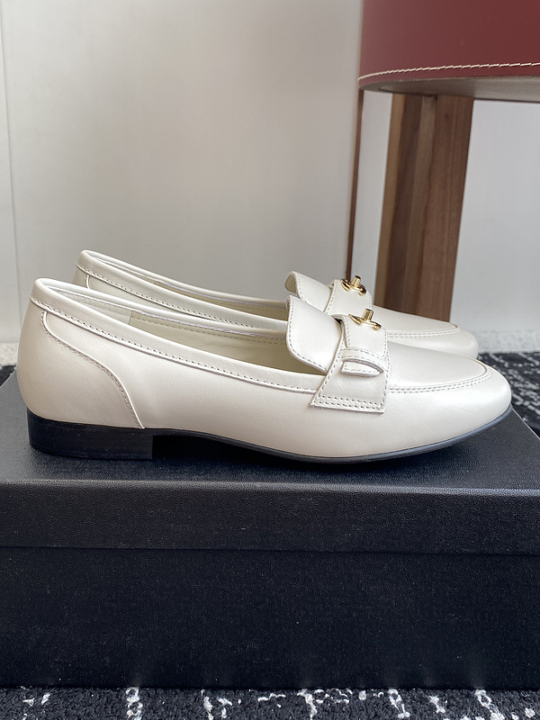 Chanel Leather CC Logo Loafers