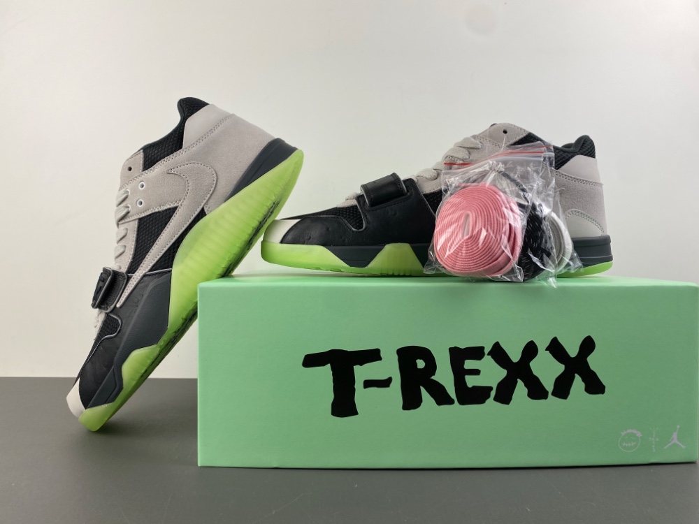 Chase B x Travis Scott x Jordan Jumpman Jack TR IH7971-001