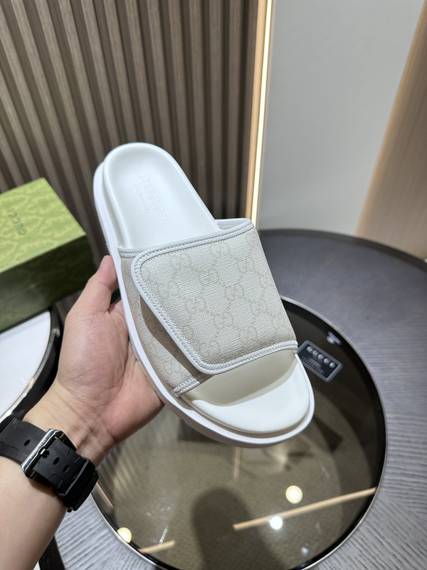 GUCCI SLIDE