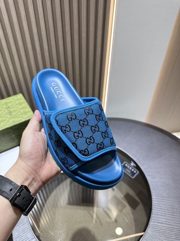 GUCCI SLIDE