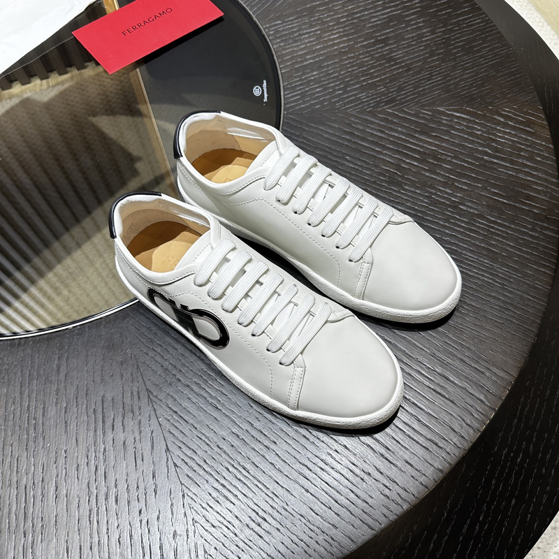 Ferragamo Gancini Sneakers