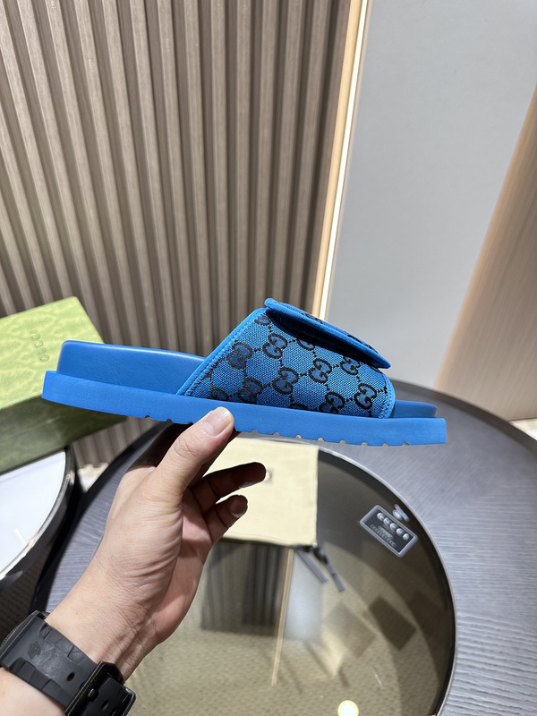 GUCCI SLIDE