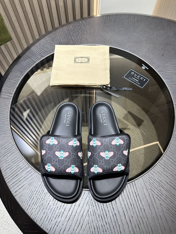 GUCCI SLIDE