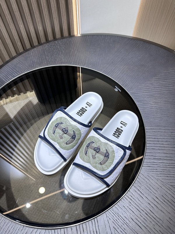 GUCCI SLIDE