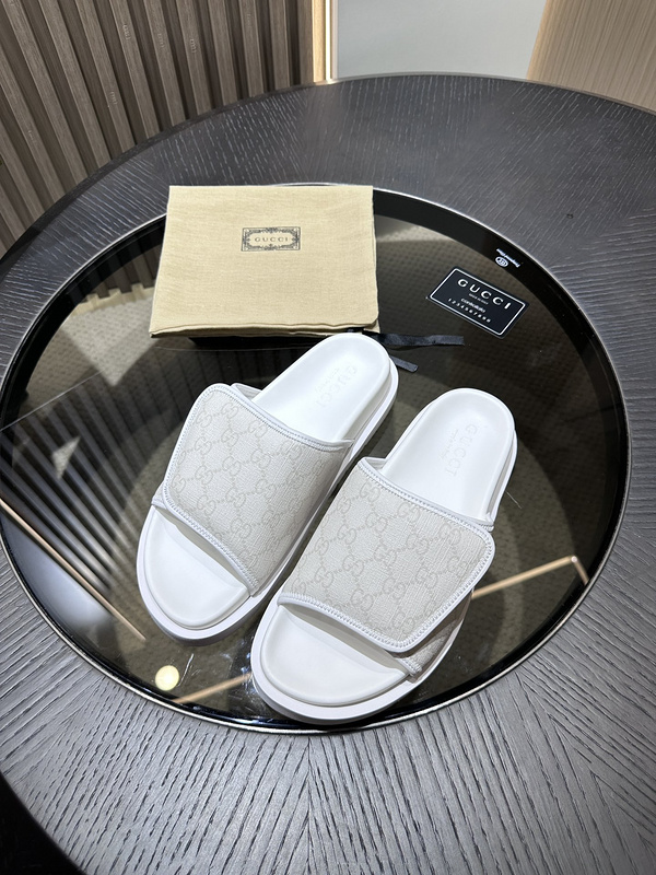 GUCCI SLIDE