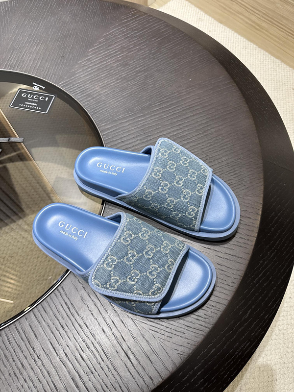 GUCCI SLIDE