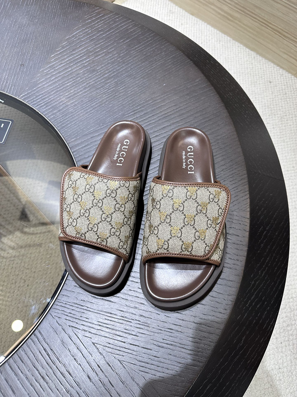 GUCCI SLIDE