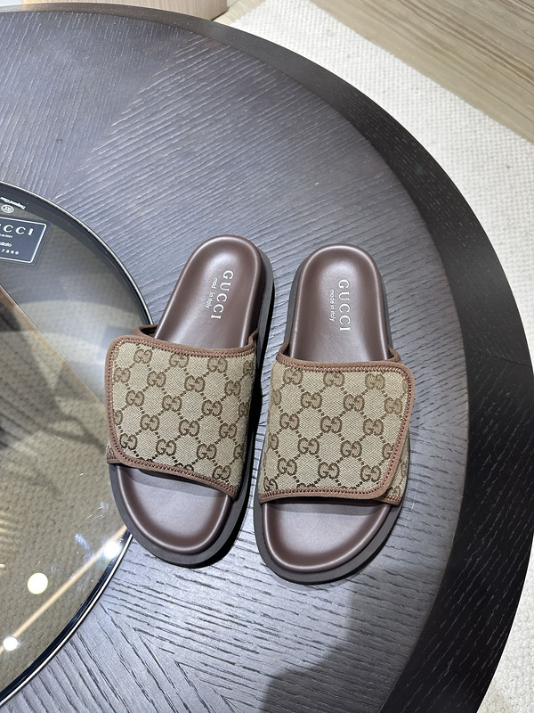 GUCCI SLIDE