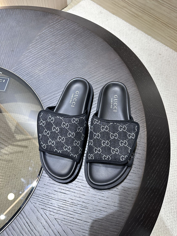 GUCCI SLIDE