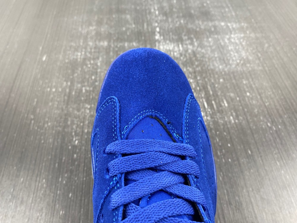 Nike Air Jordan 6 UNC Tar Heels Six Championships PE