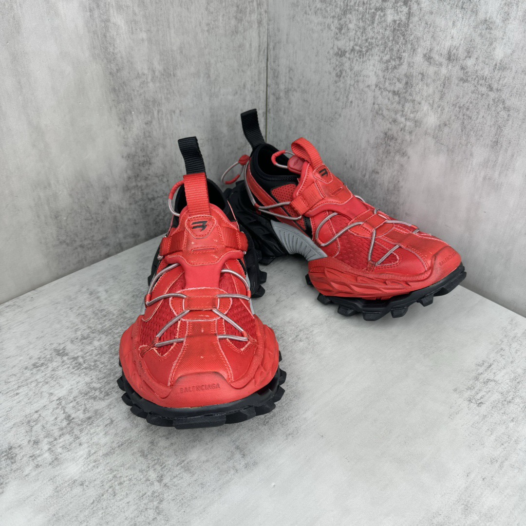 Balenciaga Hike sneaker