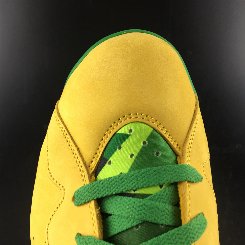 Air Jordan 7 Oregon Ducks PE 