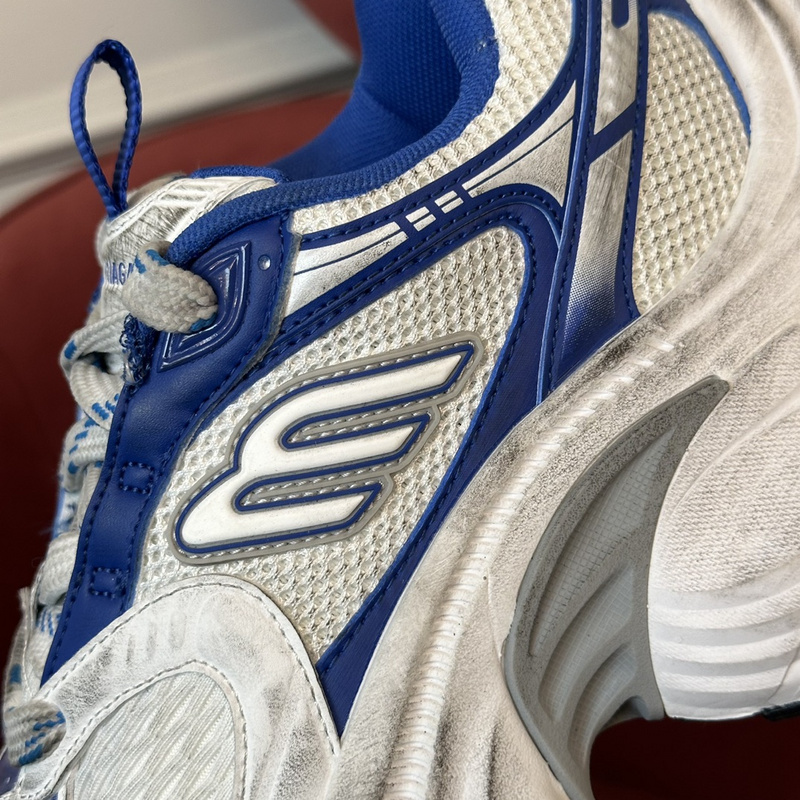 Balenciaga 10XL Sneaker