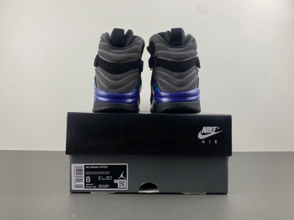 Air Jordan 8 “Aqua”