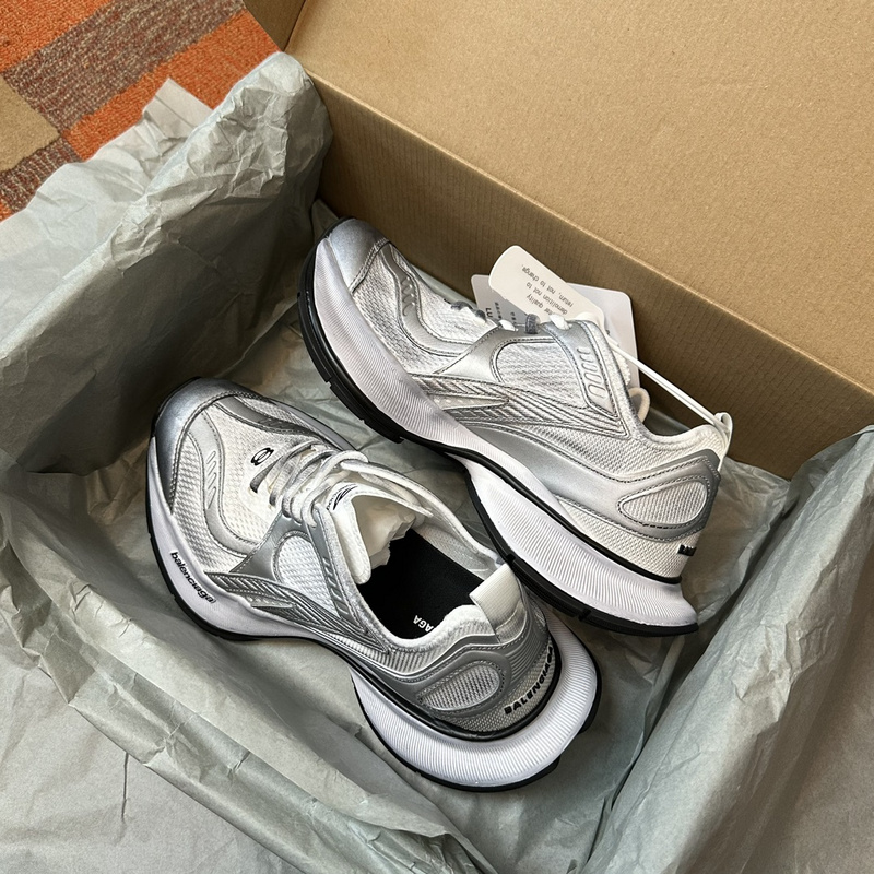 Balenciaga Circuit Sneaker