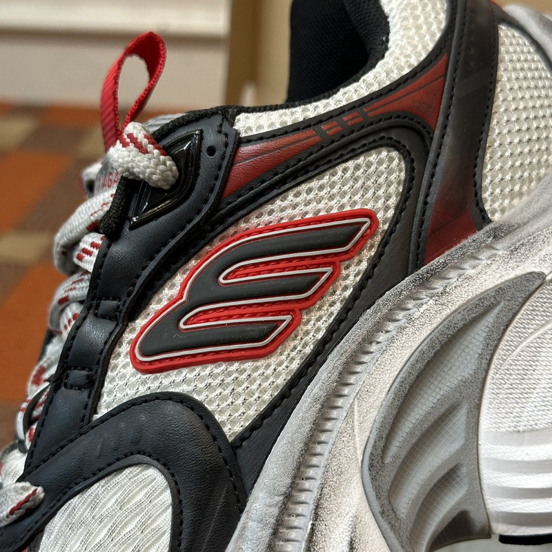 Balenciaga 10XL Sneaker