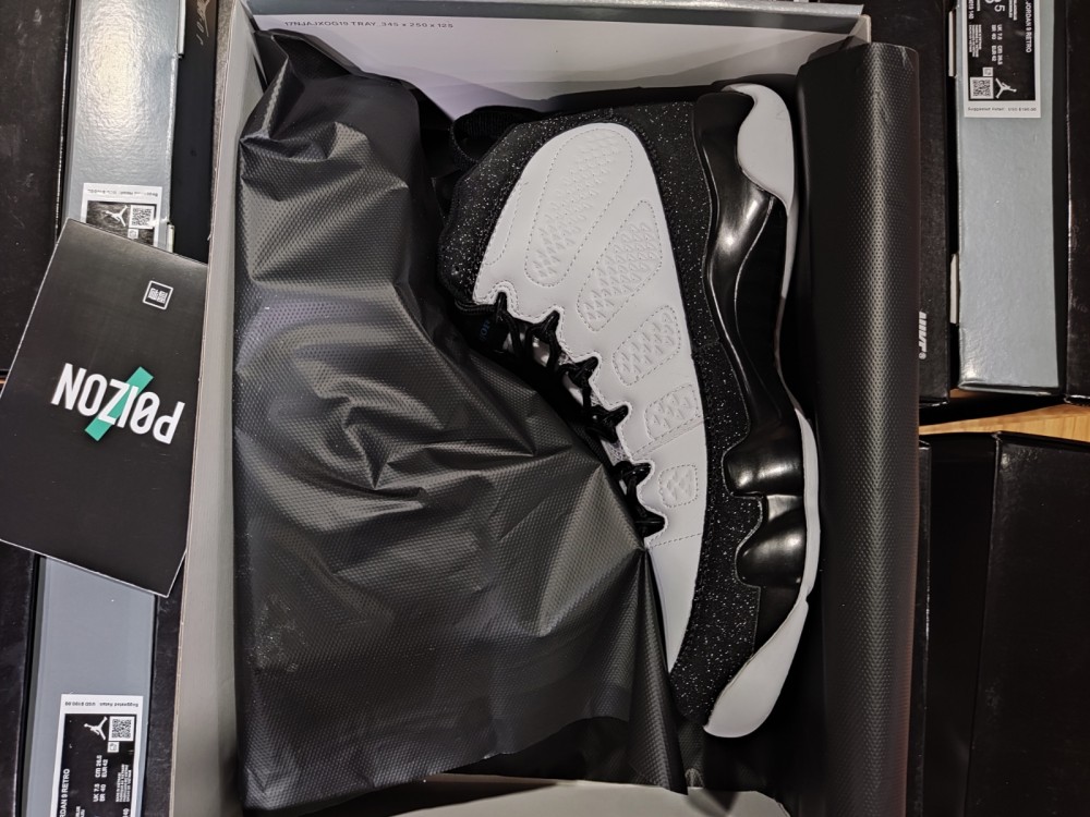 Air Jordan 9 “University Blue"