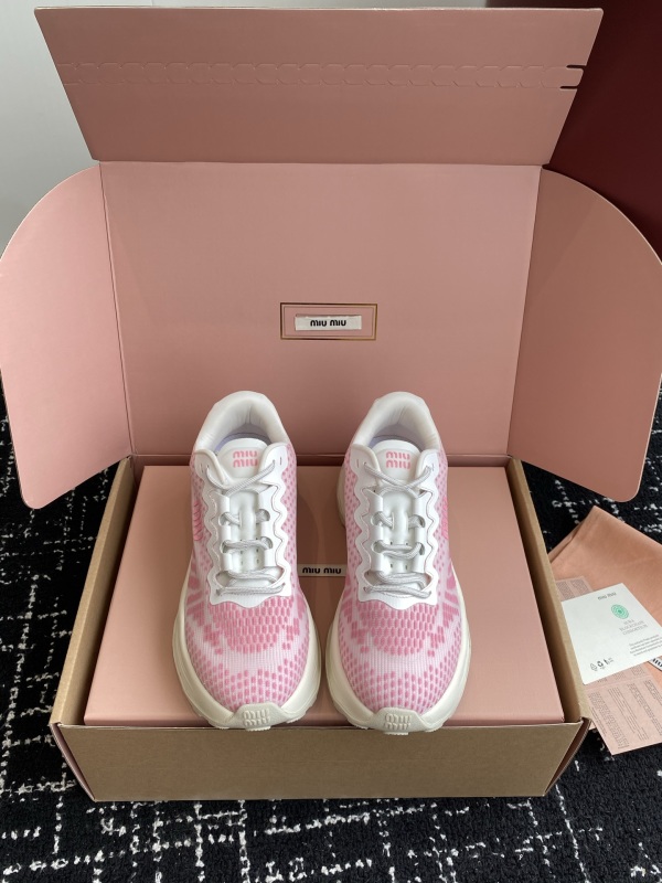 MiuMiu Sneakers