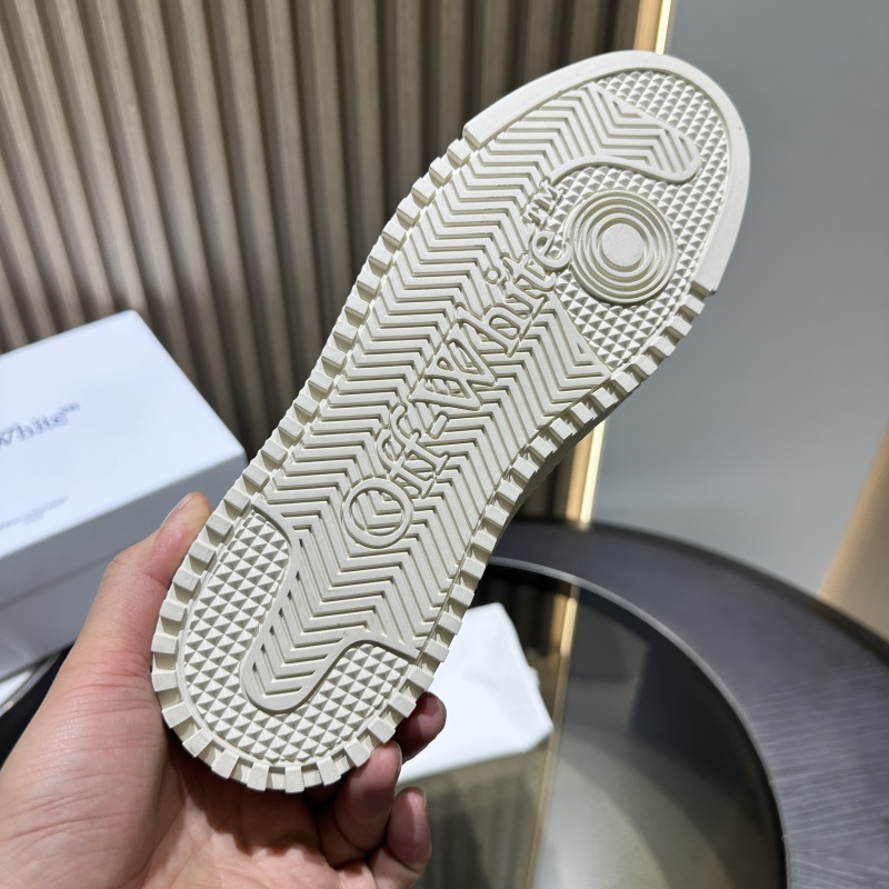 Off-white Low 3.0 Off Court Sneakers