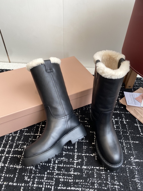 Bata Winter Boots