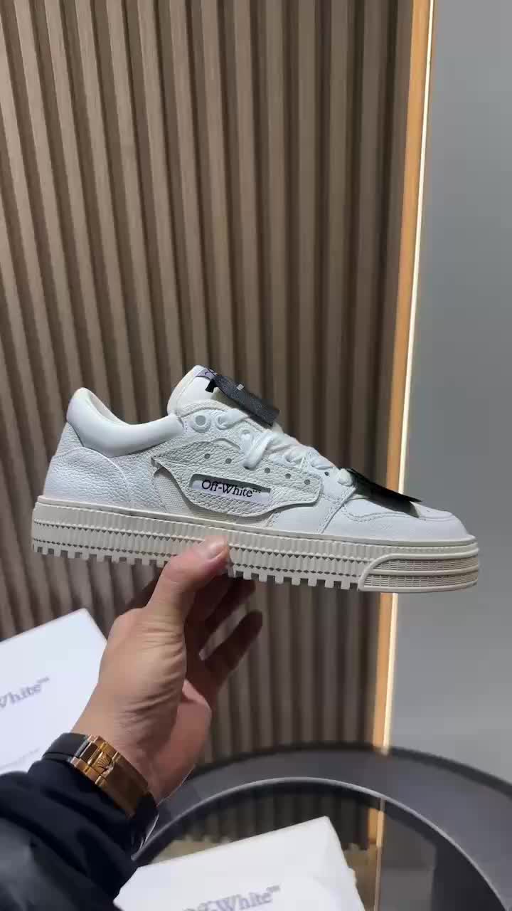 Off-white Low 3.0 Off Court Sneakers