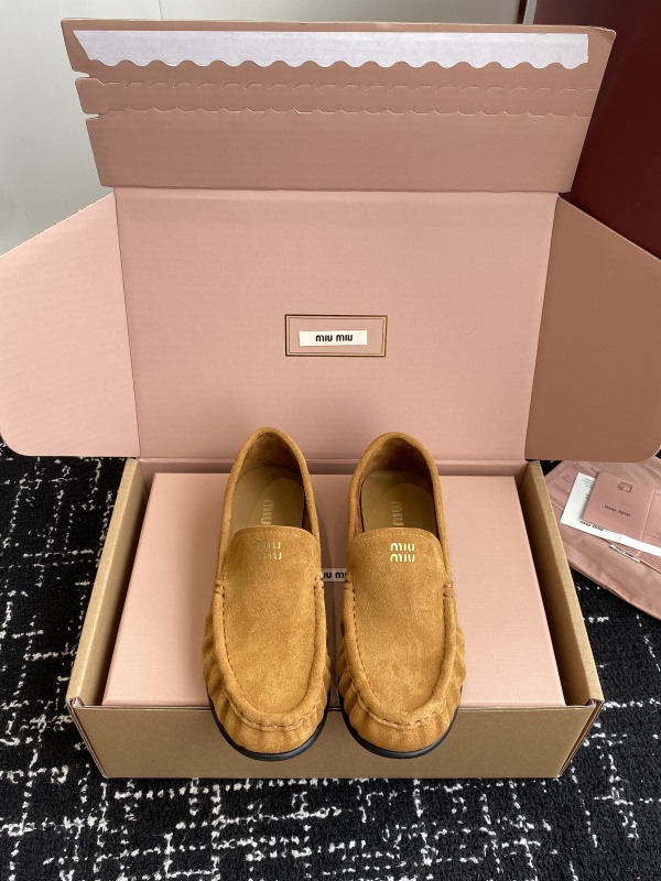 Suede Ruched Mocassin Loafers