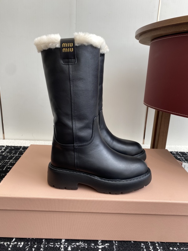 Bata Winter Boots