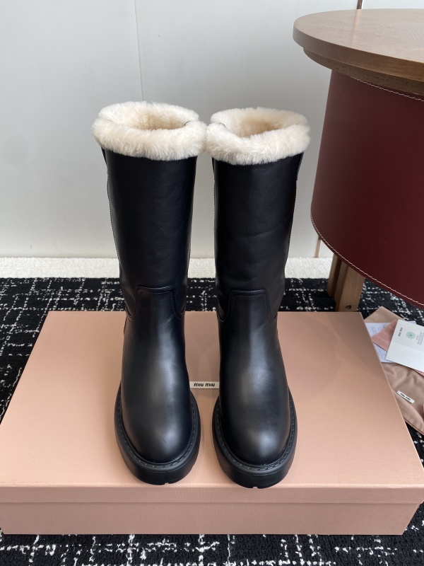 Bata Winter Boots
