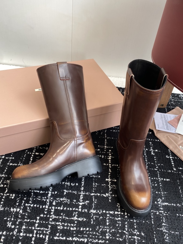 Logo Short Boots In Black