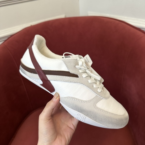 White Gymnasium Technical Fabric and Suede Sneakers