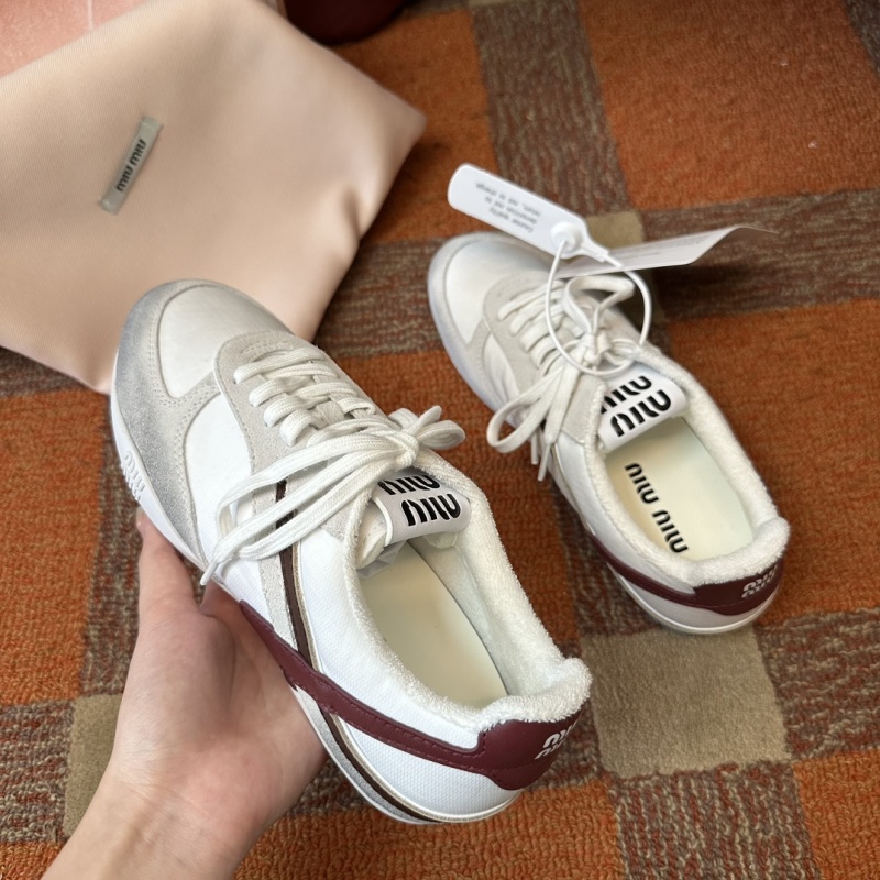 White Gymnasium Technical Fabric and Suede Sneakers