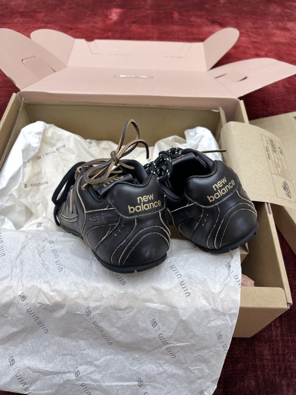 Miumiu x New Balance 530 Classic Sneaker