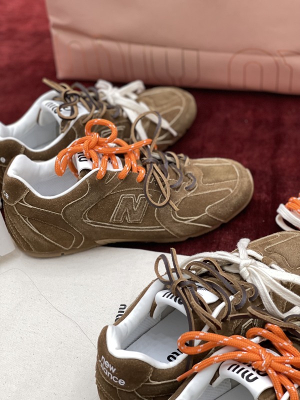 Miumiu x New Balance 530 Classic Sneaker