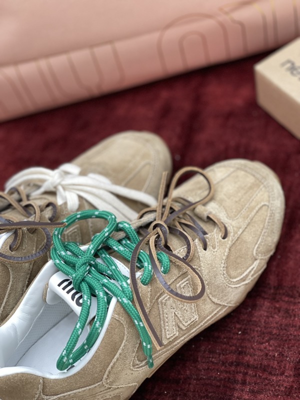 Miumiu x New Balance 530 Classic Sneaker