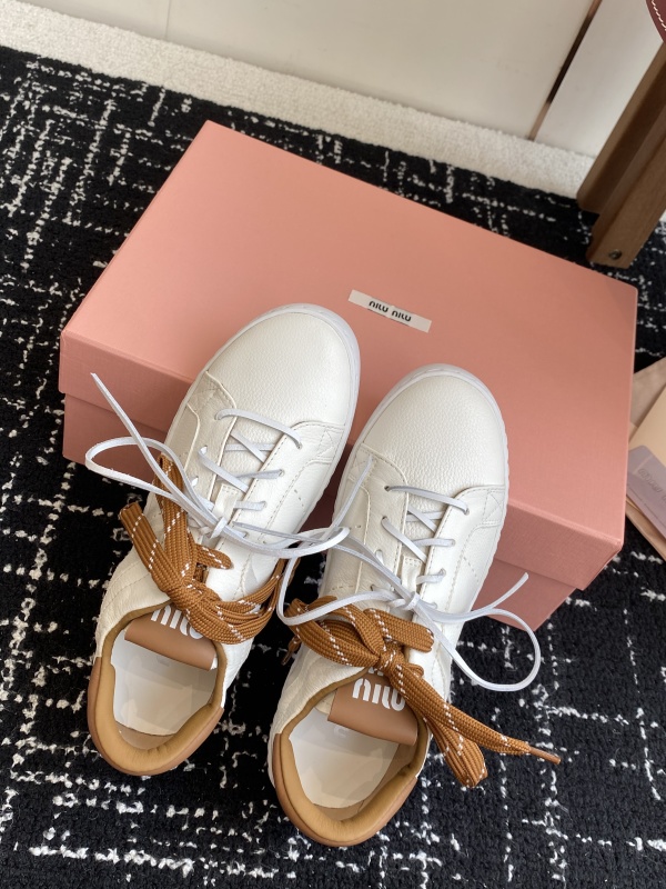 MiuMiu Sneakers