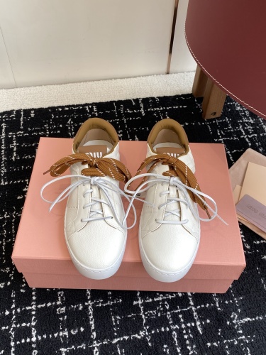 MiuMiu Sneakers