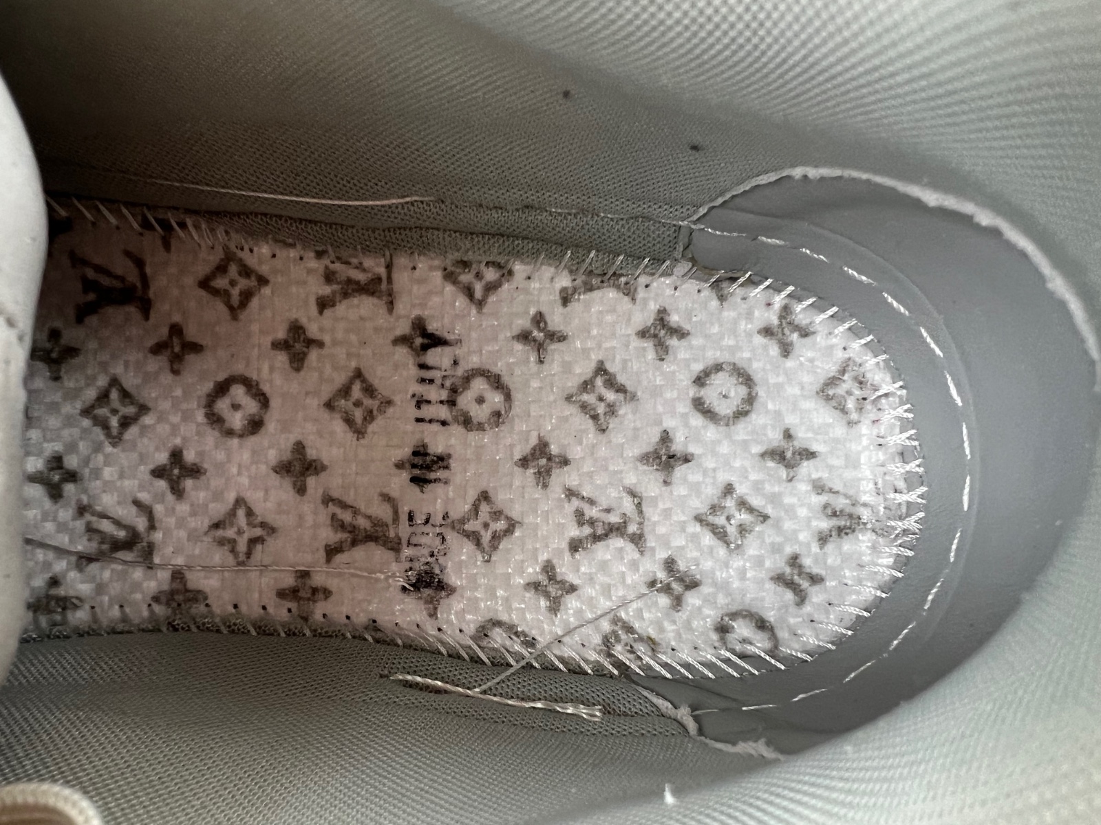 LV Trainer Sneaker
