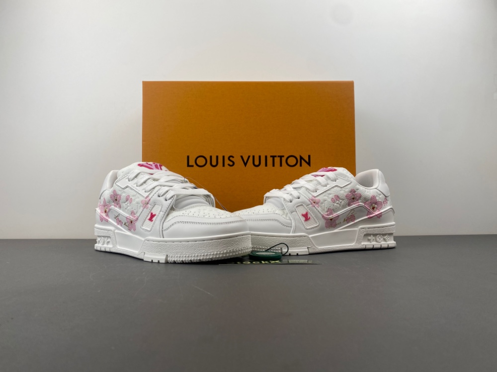 LV Trainer Sneaker