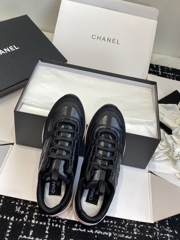 Chanel Sneaker