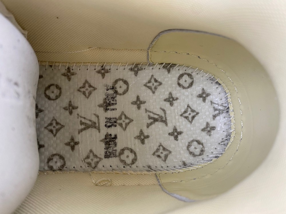 LV Trainer Sneaker