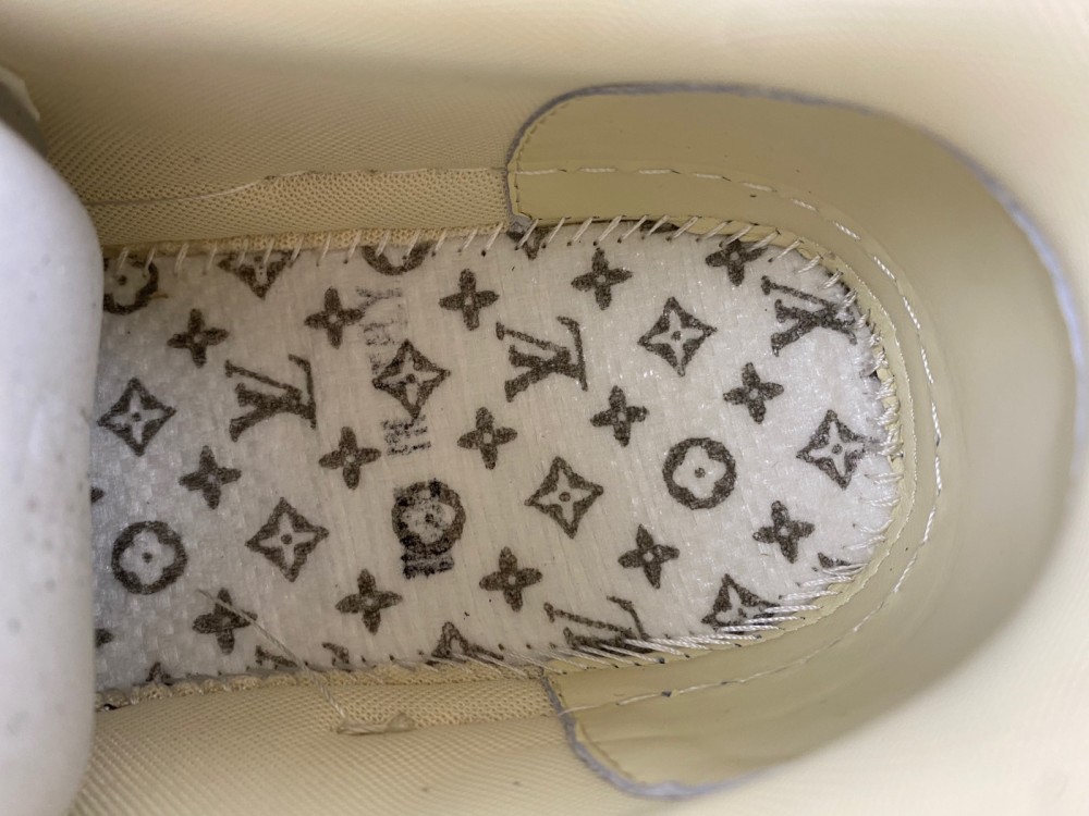LV Trainer Sneaker