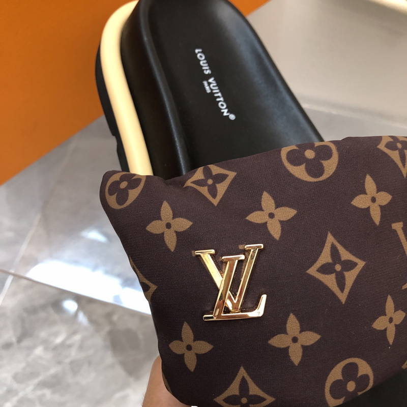 LV POOL PILLOW COMFORT MULE