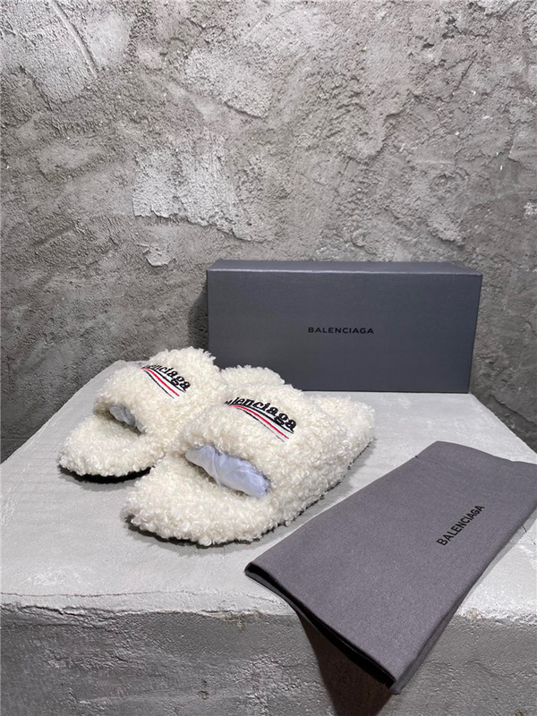 Balenciaga Furry Slides 'White'