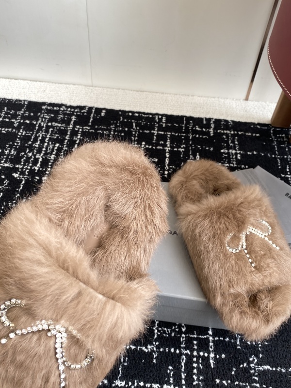 Balenciaga Furry Slide
