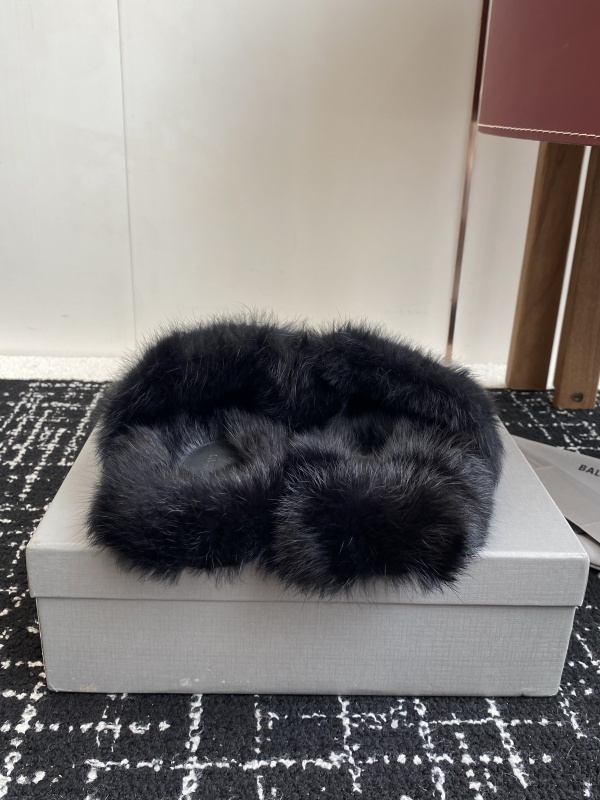 Balenciaga Furry Slide