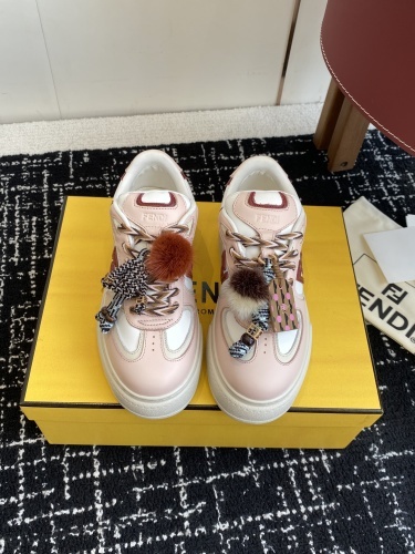 Fendi Match Leather Pink