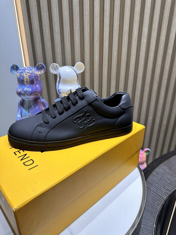 Fendi Black Leather Low Top Sneakers