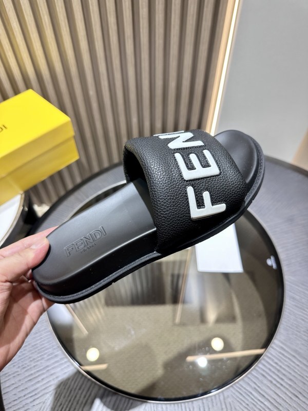Fendi Slippers