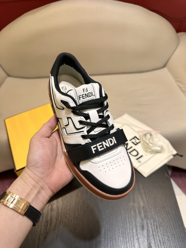 Fendi Match Leather Black